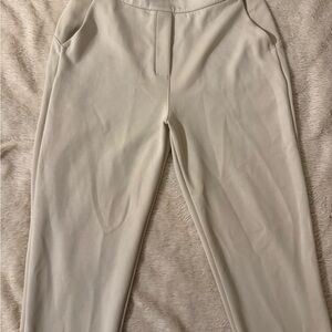 Lululemon Women's Daydrift High-Rise Jogger Pants in Luxtreme Fabric